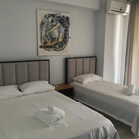 Irini Boutique Rooms!!! Himare Bagian luar foto