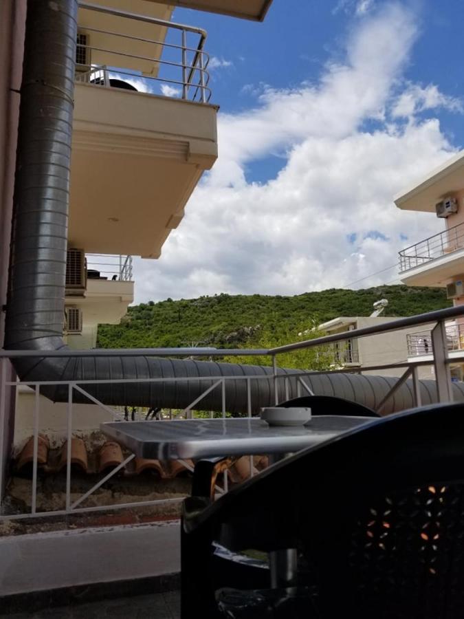 Irini Boutique Rooms!!! Himare Bagian luar foto