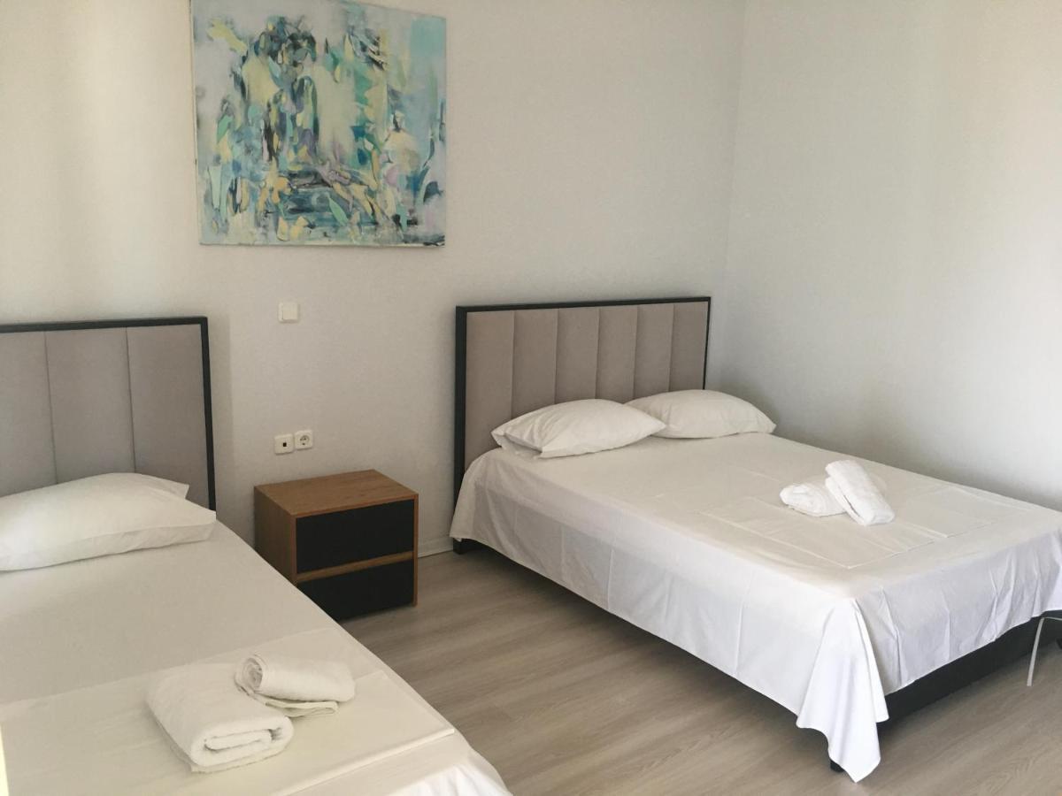 Irini Boutique Rooms!!! Himare Bagian luar foto