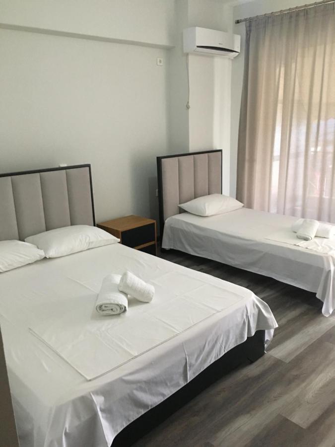 Irini Boutique Rooms!!! Himare Bagian luar foto