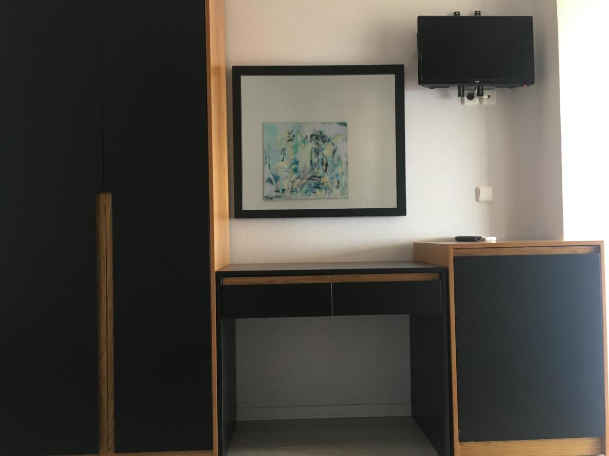 Irini Boutique Rooms!!! Himare Bagian luar foto