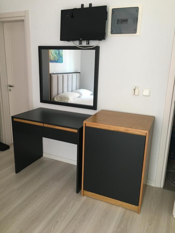 Irini Boutique Rooms!!! Himare Bagian luar foto