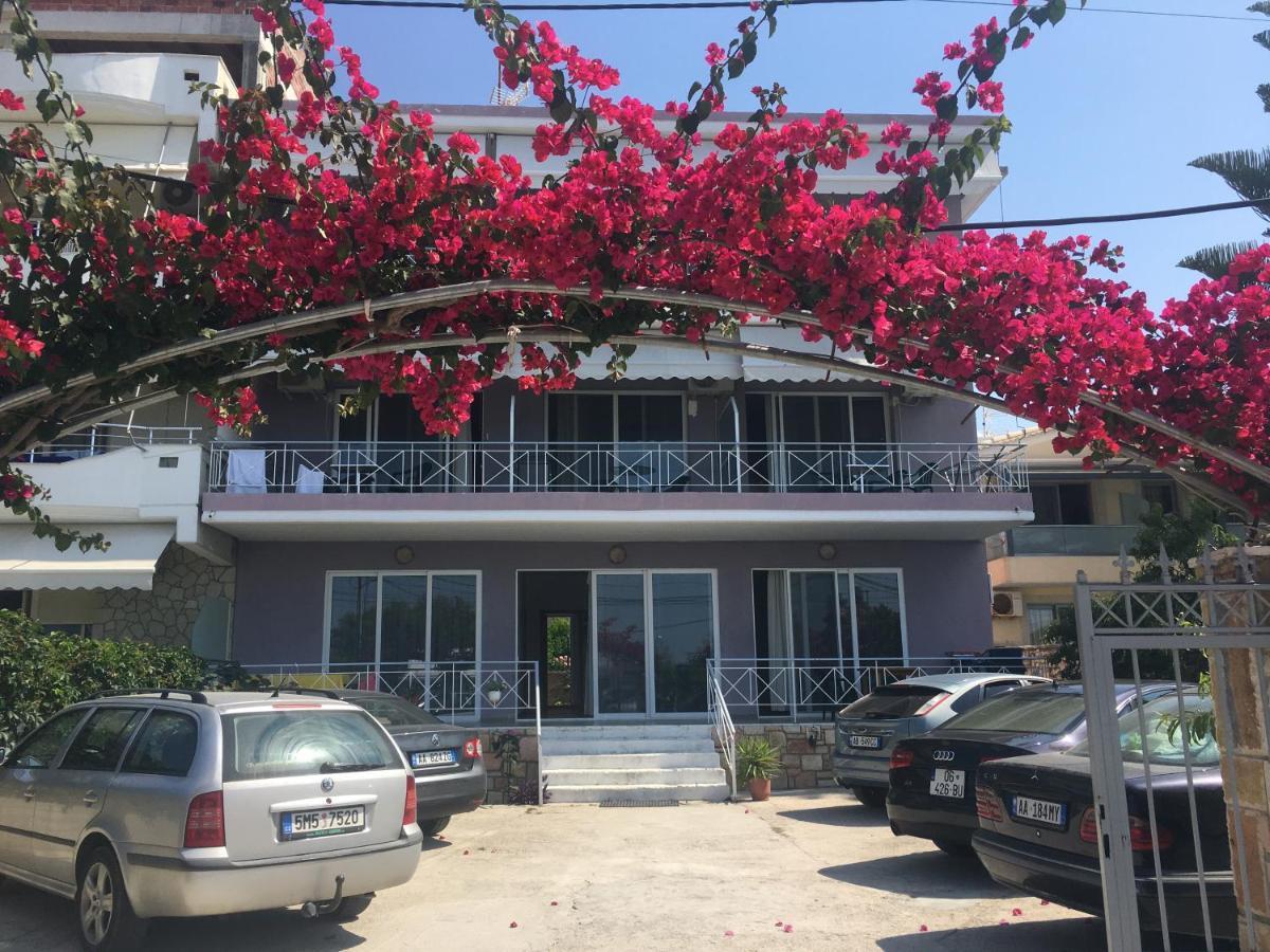 Irini Boutique Rooms!!! Himare Bagian luar foto
