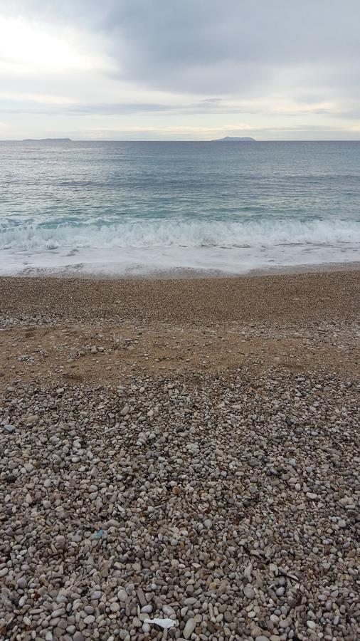 Irini Boutique Rooms!!! Himare Bagian luar foto